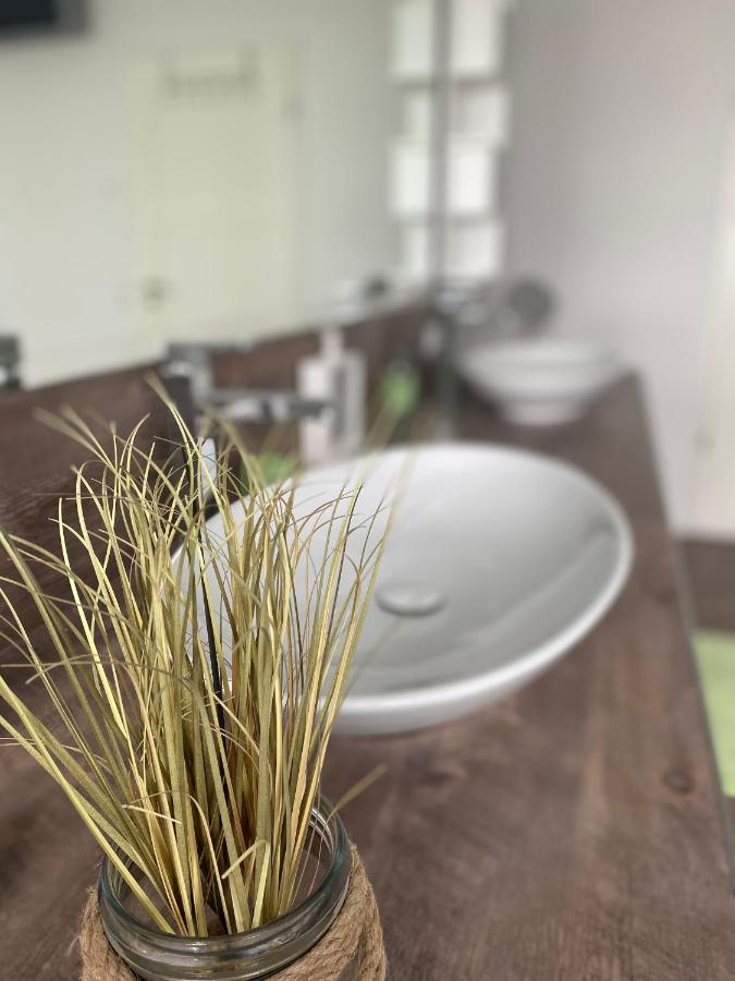Ferienwohnung Ankerplatz Емден Екстериор снимка