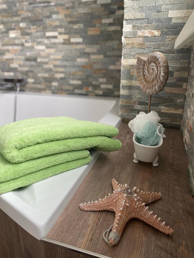 Ferienwohnung Ankerplatz Емден Екстериор снимка