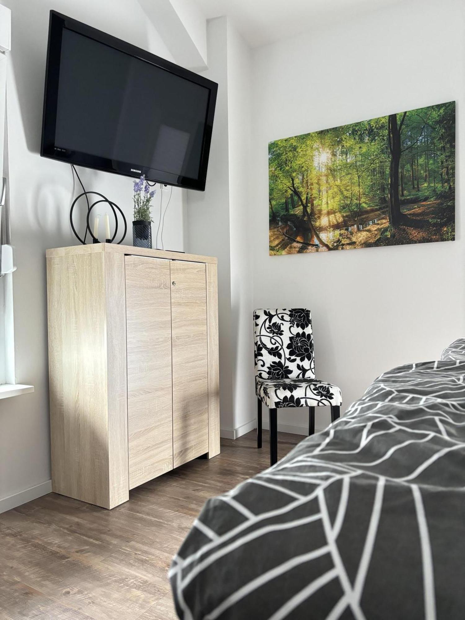 Ferienwohnung Ankerplatz Емден Екстериор снимка